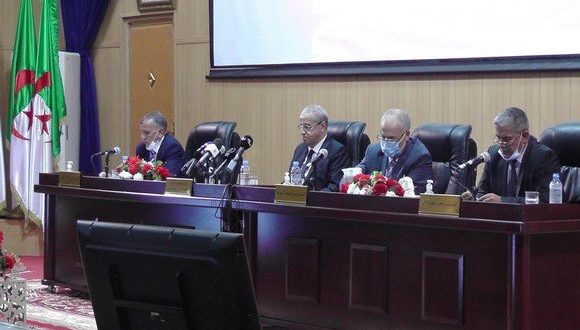 كلمة السيد وزير التعليم العالي والبحث العلمي خلال زيارته لجامعة ثليجي عمار بالأغواط